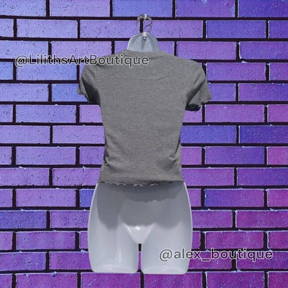 Forever 21 Ribbed Lettuce Edge Croptop Tee(L018)-Size S for Women - Picture 6 of 8